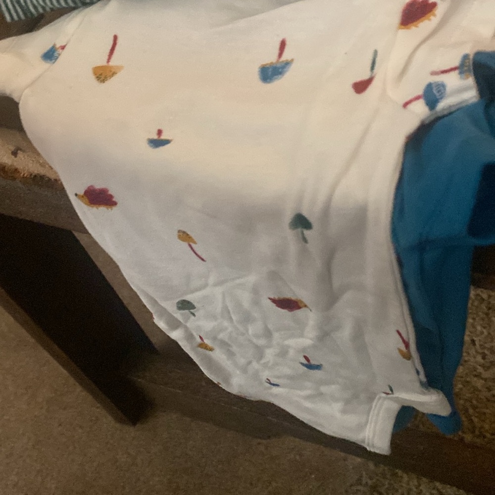 Onesies - Picture 4 of 6